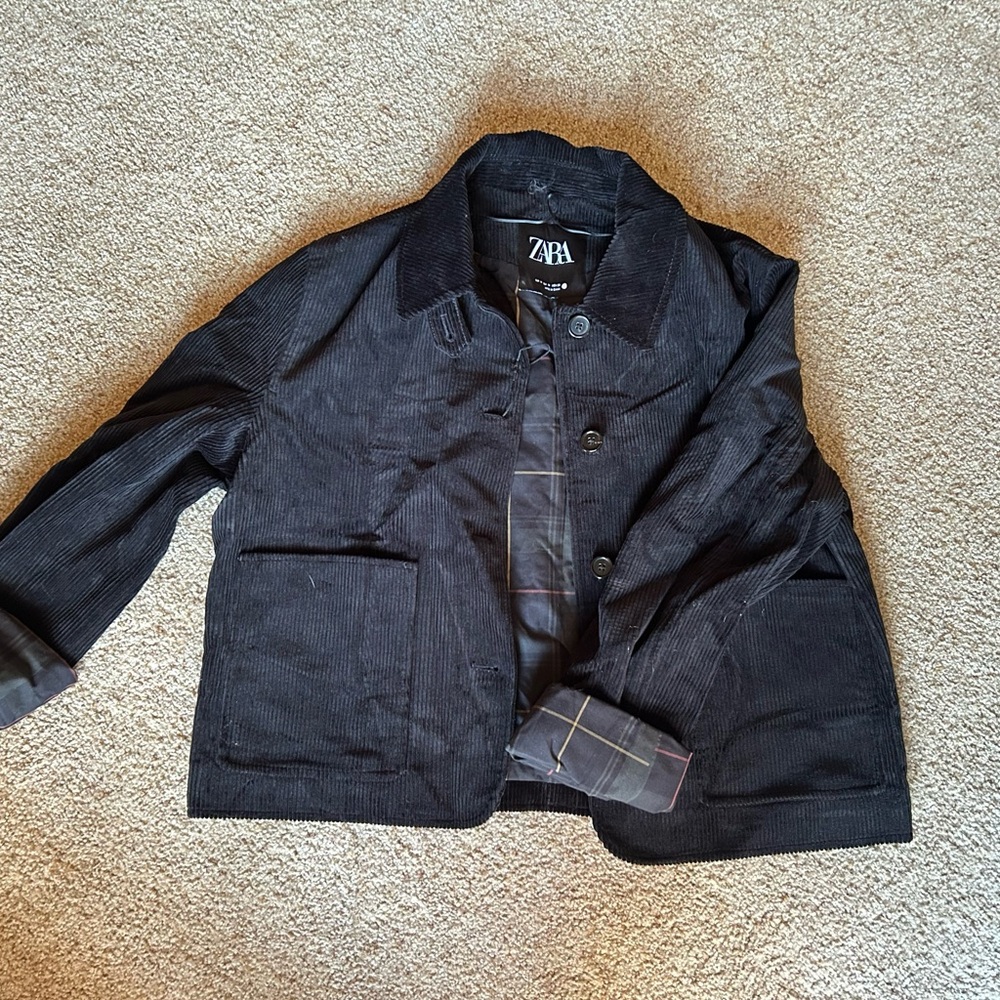 Zara Women’s Black Corduroy Jacket Size Medium